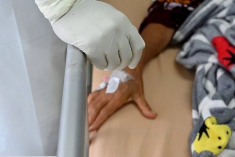 Italia: detienen a un médico acusado de suministrar drogas letales a pacientes con coronavirus para liberar camas