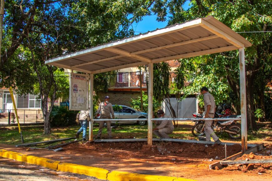 Obra en avenida 2 - 3