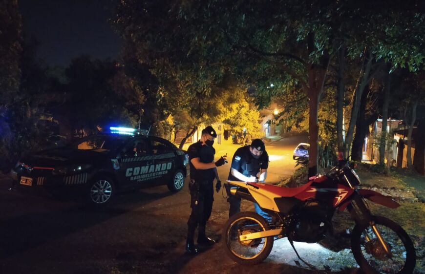 Posadas-Puerto Rico: policías recuperaron motocicletas robadas y arrestaron a un hombre en operativos de prevención