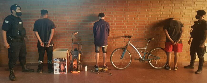 Tres jóvenes posadeños fueron detenidos por robar en una vivienda de la Chacra 143