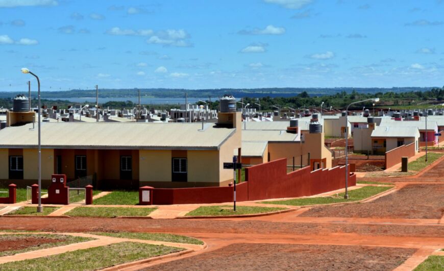 Nación lanzó un programa para construir 120 mil viviendas en todo el país
