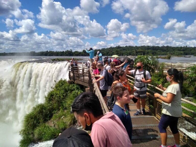 Iguazú: Cataratas podrá recibir hasta cinco mil visitas diarias durante Semana Santa