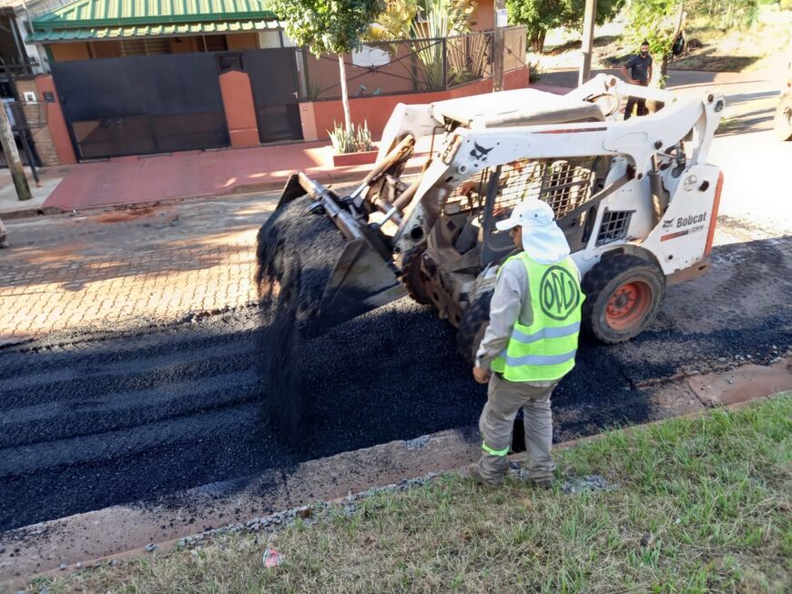 Vialidad provincial asfaltará varias calles de Garupá 1 2 - DPV Asfalto Garupa - 1