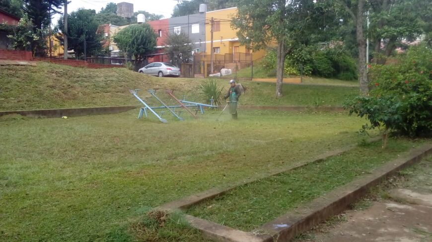 Oberá: realizan mantenimientos de espacios públicos