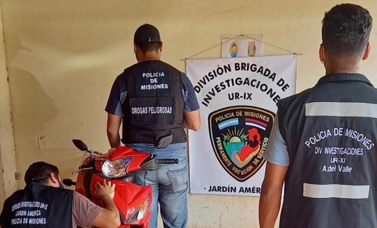 Recuperaron motocicletas robadas en Jardín América y Posadas: dos detenidos