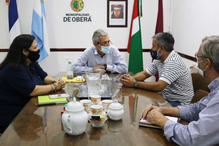 El ministro de Deportes de Misiones visitó Oberá para articular trabajos con el municipio