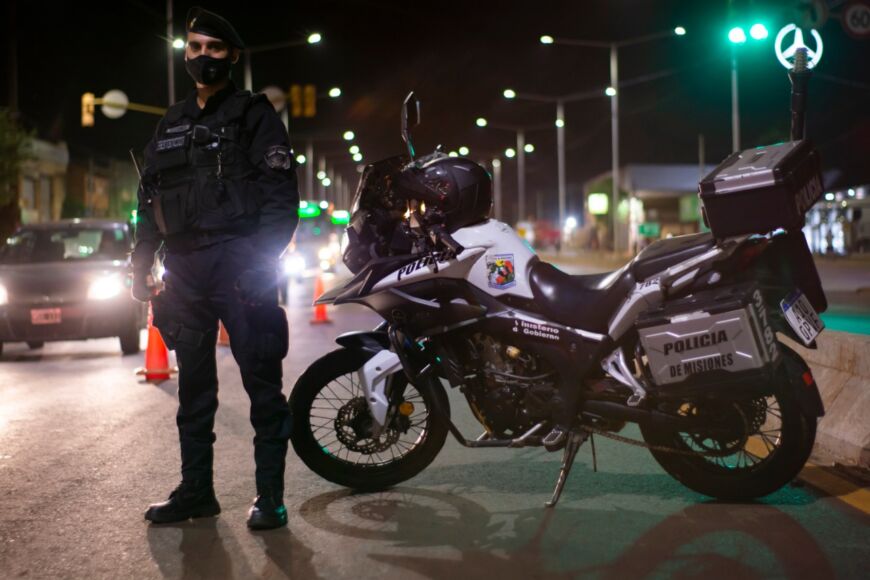 Operativo policial en Misiones terminó con 100 infractores y 90 vehículos