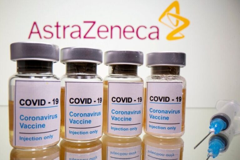 Nuevo estudio respalda que la vacuna AstraZeneca es segura para mayores de 70