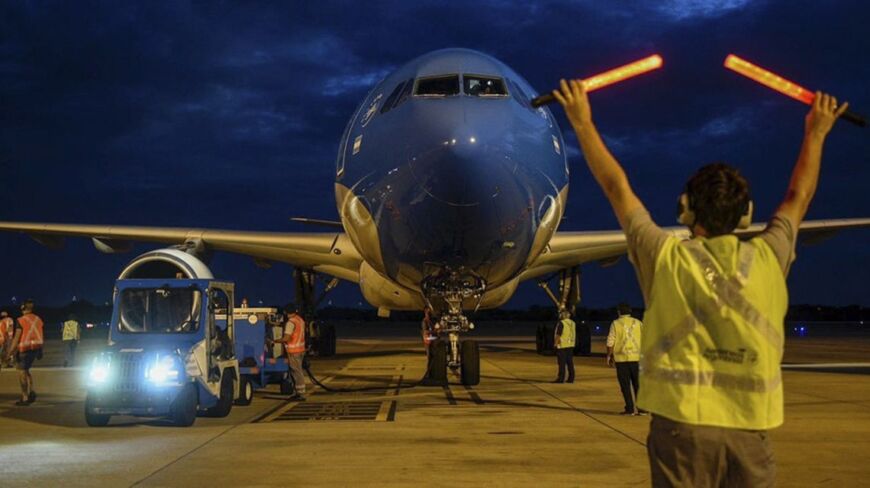 Partió el undécimo vuelo para traer más vacunas desde Moscú