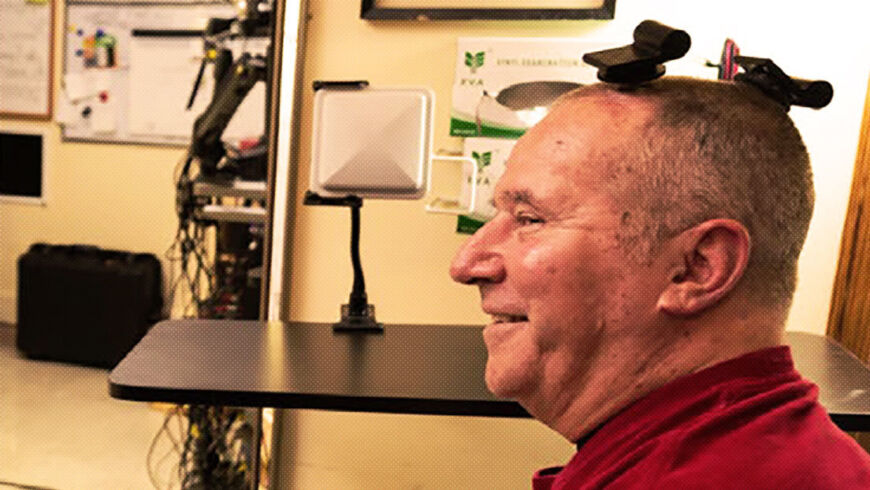 Científicos conectaron por primera vez un cerebro humano a una computadora de forma inalámbrica