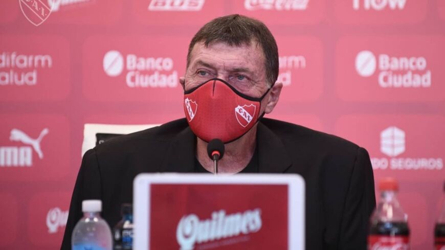 Julio César Falcioni, positivo de coronavirus