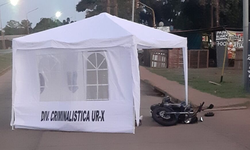 Un motociclista murió tras despistar sobre la avenida Tulo Llamosas en Posadas