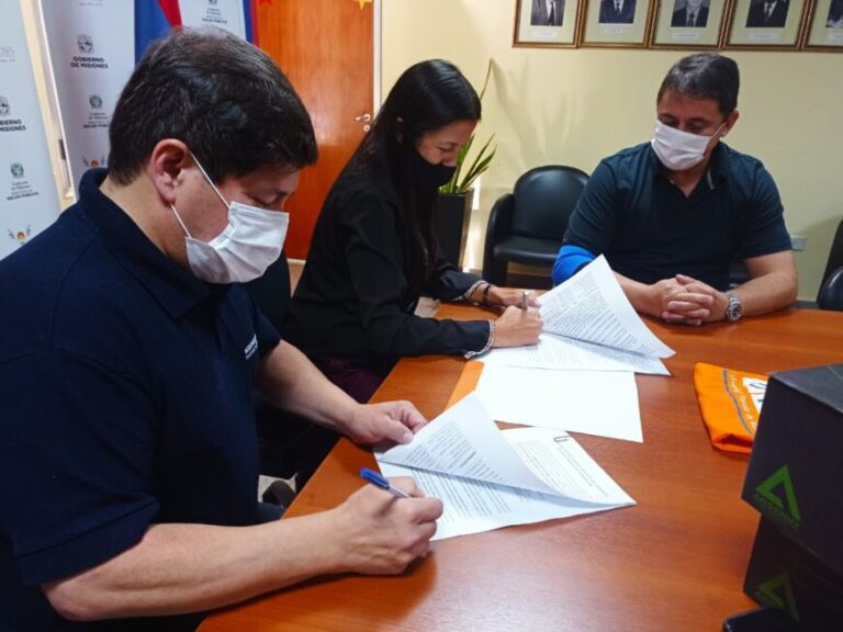 Salud Pública y UPM firmaron un convenio para prácticas de oficio supervisadas