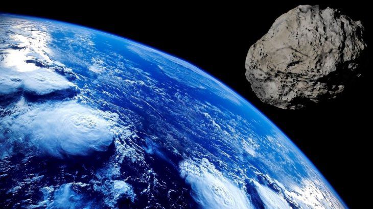 Un pequeño asteroide rozó la Tierra este lunes