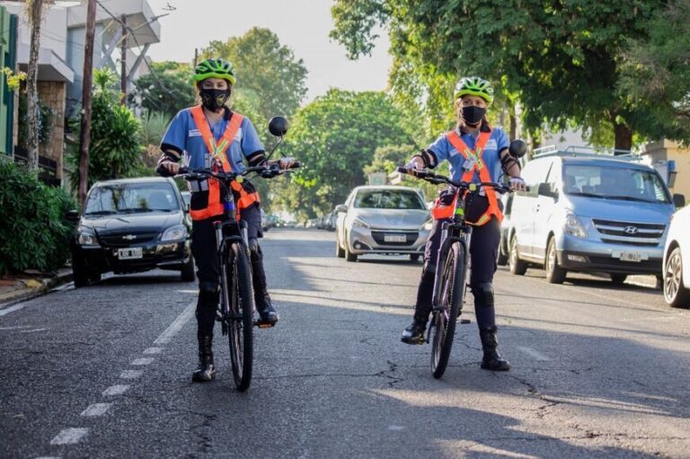 La Municipalidad de Posadas implementó el uso de bicicletas para controlar el tránsito