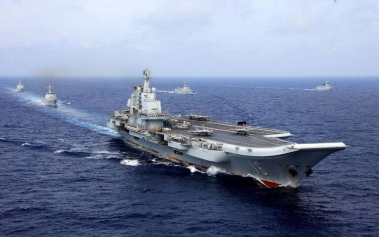 Tensión internacional: China y EE.UU. envían buques de guerra a aguas disputadas