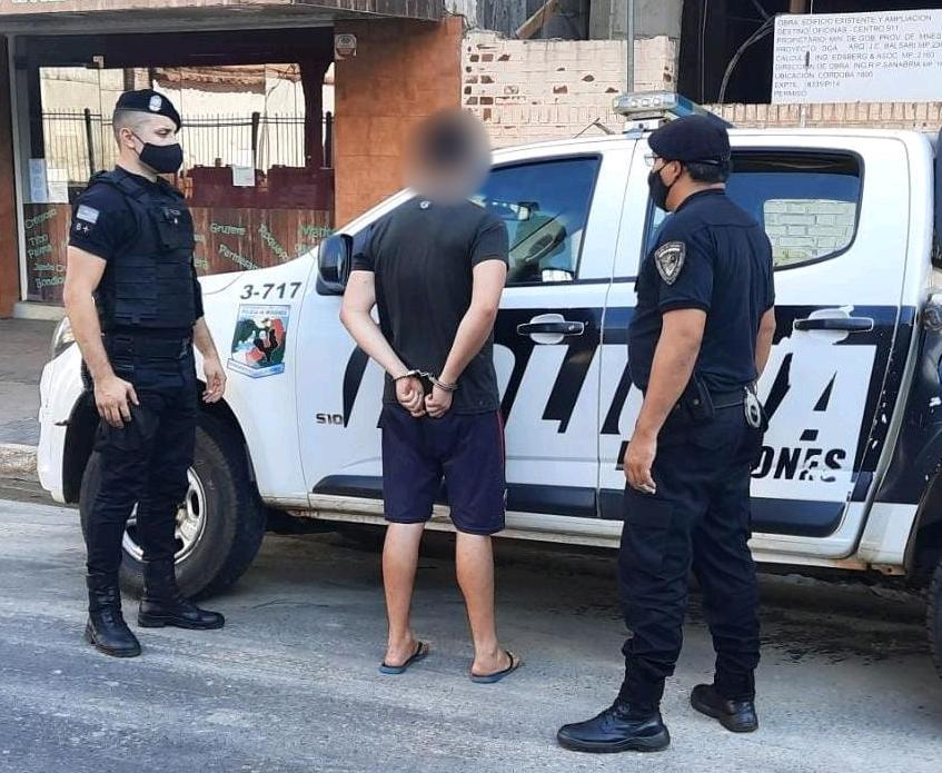 Posadas: allanaron una vivienda, secuestraron dinero y detuvieron a un joven por robo