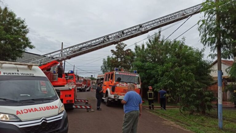 Sofocaron un incendio en una vivienda de Iguazú