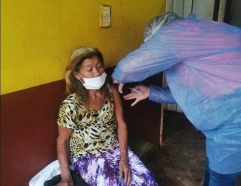 Comunidades Mbyá Guaraní: avanzan las campañas de vacunación antigripal y contra el Covid-19