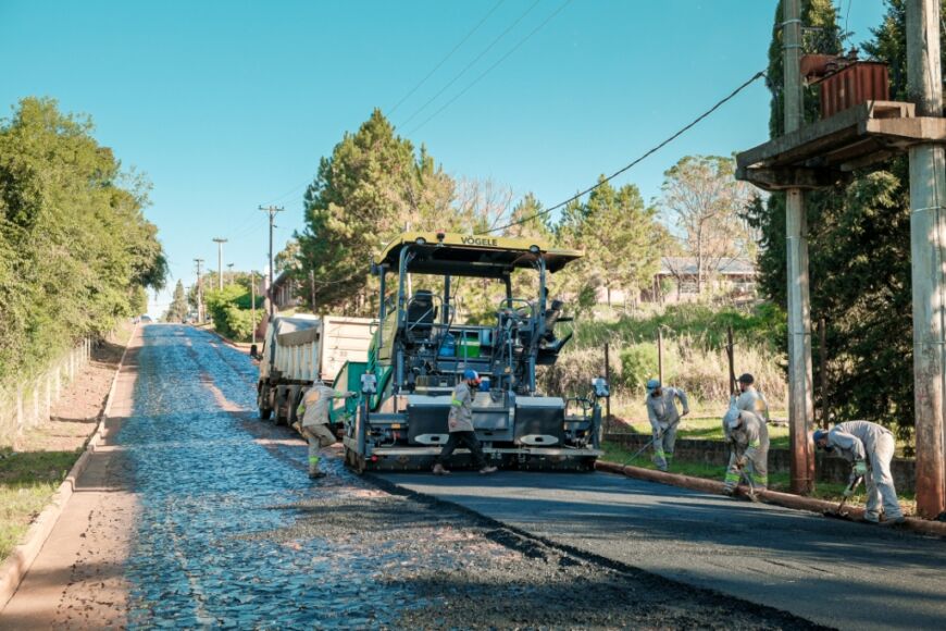 Vialidad provincial inició obras en Hipólito Yrigoyen y Santo Pipó