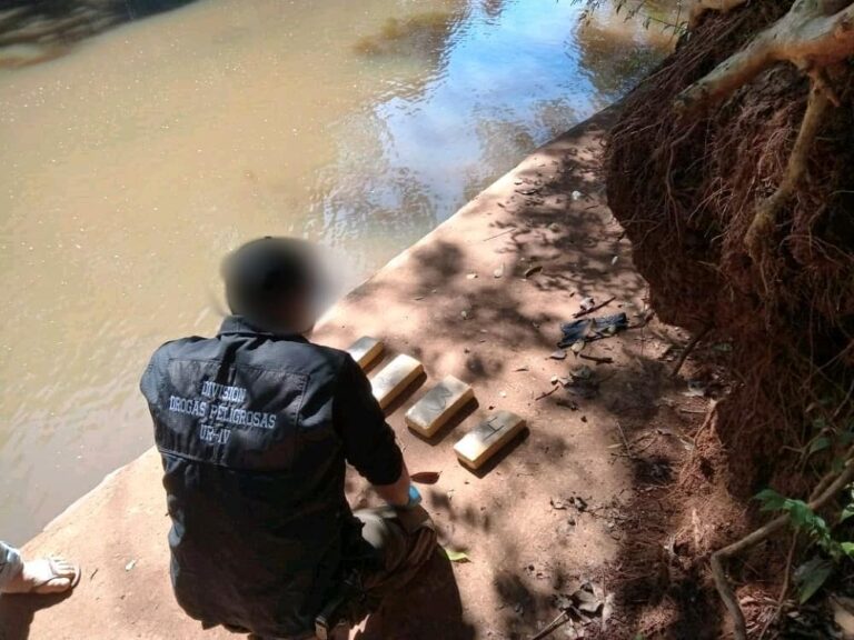 Hallaron marihuana a orillas del arroyo Garuhapé
