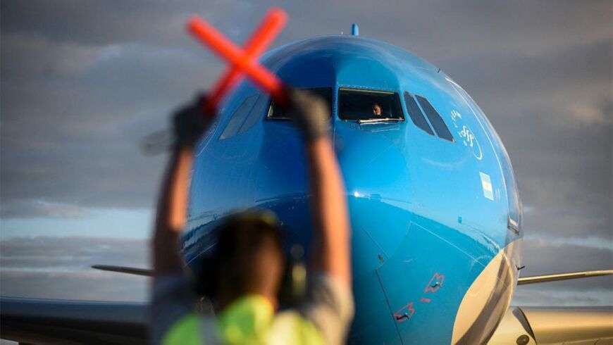Partió un nuevo vuelo a Moscú en búsqueda de más vacunas Sputnik V