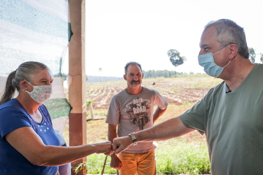 Passalacqua resaltó el trabajo de las cooperativas en una recorrida por San Antonio