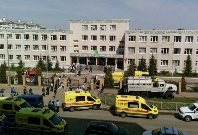 Tiroteo en una escuela de Rusia dejó al menos 9 muertos
