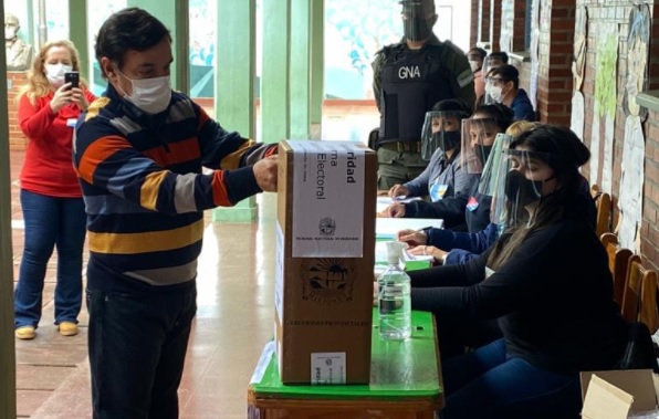 #EleccionesenMisiones: votó Carlos Rovira