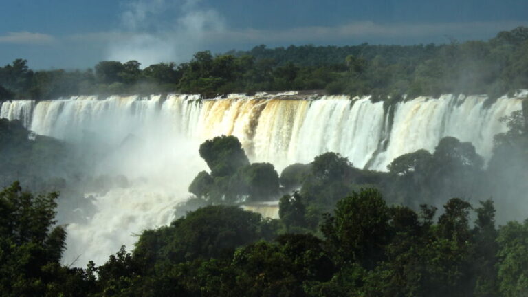 Por Decreto Presidencial, el Parque Nacional Iguazú permanecerá cerrado este fin de semana
