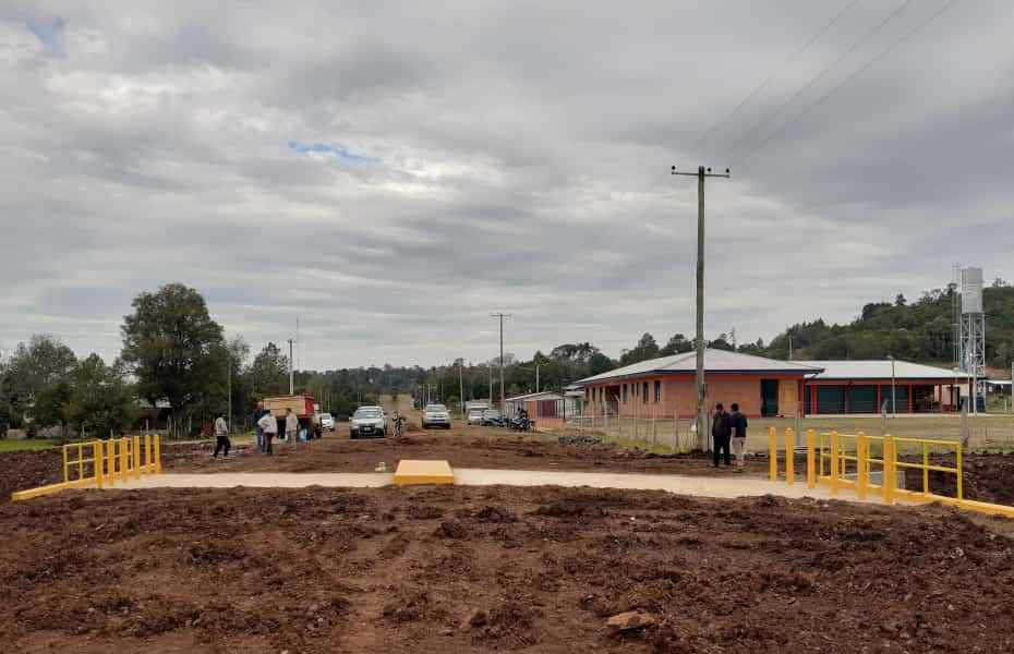 Vialidad provincial concluyó la construcción de un nuevo puente urbano en Andrade 1 2 - DPV ANDRADE II - 1