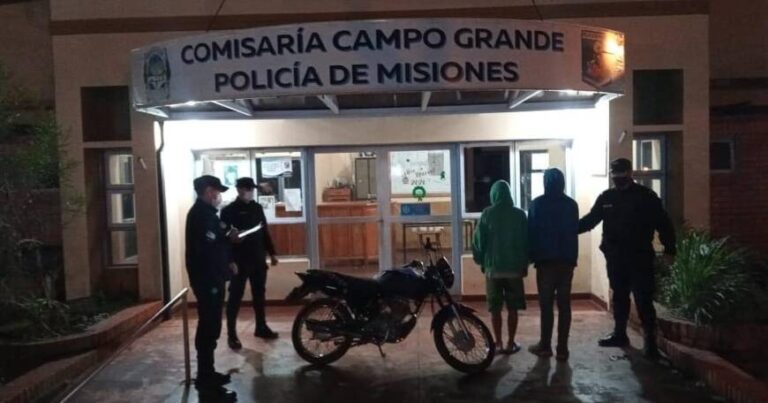 Aprehendieron a jóvenes acusados de robar una motocicleta en Campo Grande