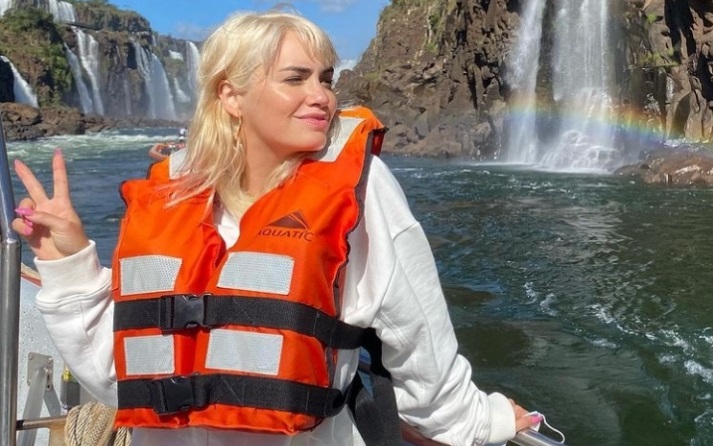 Lali Espósito visitó las Cataratas del Iguazú 2 4 - Lali Esposito 1 - 3