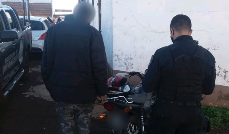 Posadas: recuperaron una motocicleta robada en San José y arrestaron al conductor