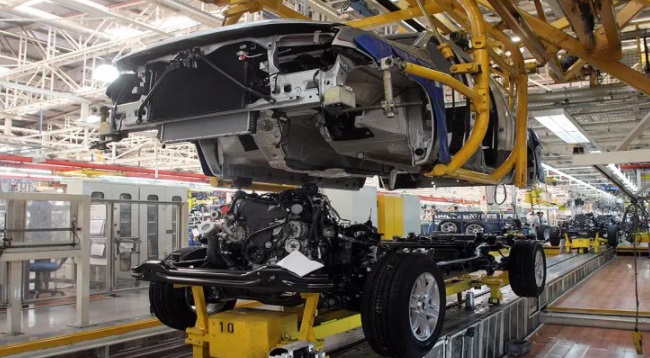Advierten que la producción nacional de autos trepó 11,9% en julio