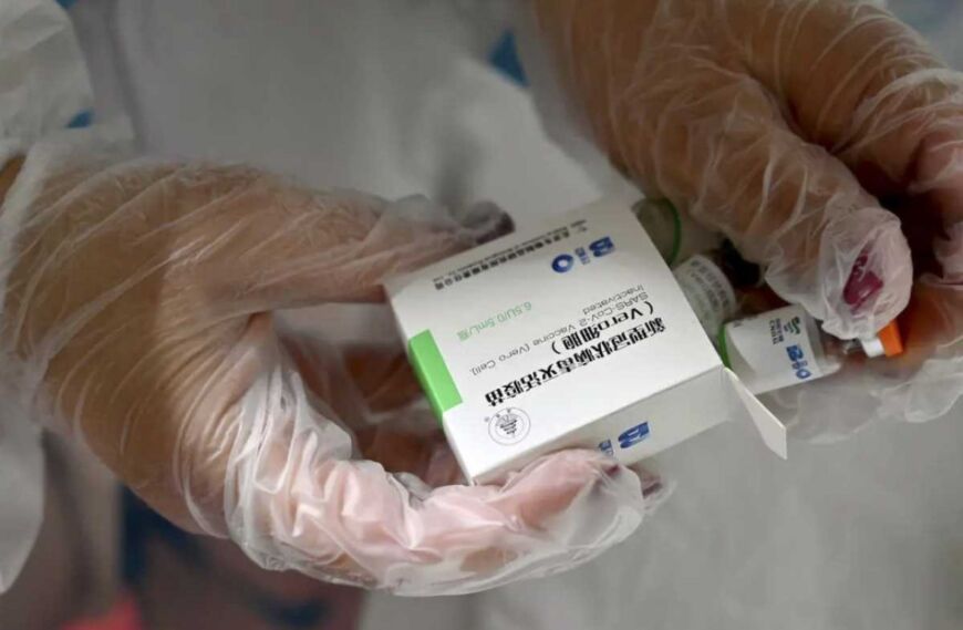 Ultiman los detalles para traer en los próximos días dos millones de vacunas Sinopharm a la Argentina