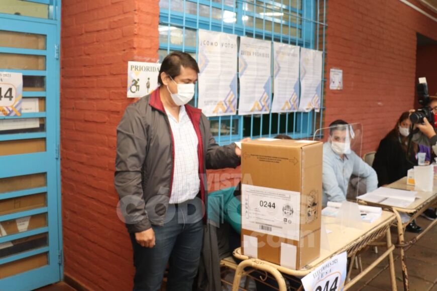 #EleccionesenMisiones: votó Cesino y destacó “el respeto y tranquilidad” de la ciudadanía para sufragar