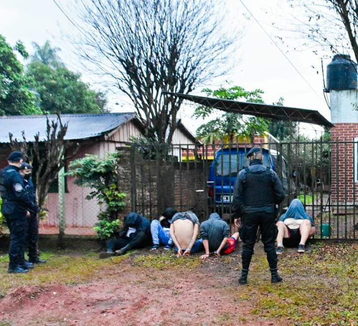 detenidos 2 - 1