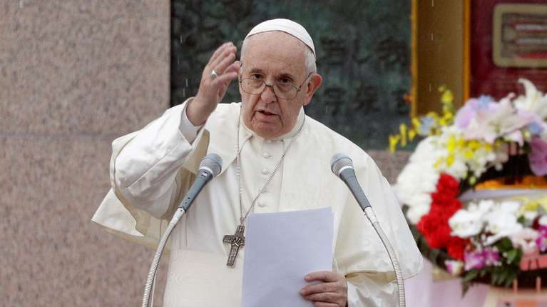 Francisco a empresarios argentinos: "Hay que invertir, no esconder la plata en paraísos fiscales"