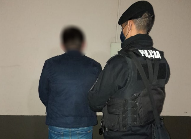 Fiestas clandestinas 2 - 1