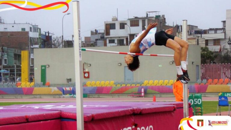 El atleta obereño Gastón Benítez, sub campeón sudamericano en Perú