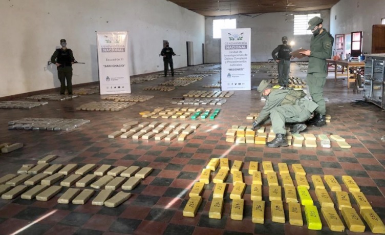 Golpe al narcotráfico, esta vez en San Ignacio: incautaron más de una tonelada de marihuana