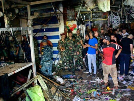 Atentado en Irak: una bomba en un mercado de Bagdad dejó al menos 27 muertos y 45 heridos