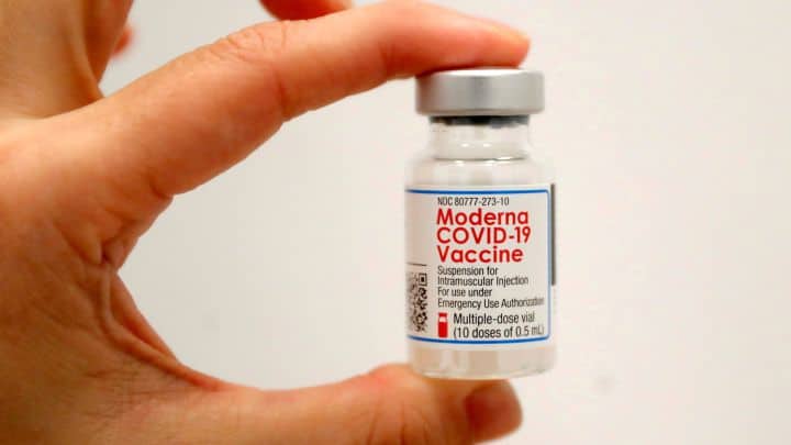 Nación anunció la compra de vacunas contra el Covid-19 al laboratorio Moderna