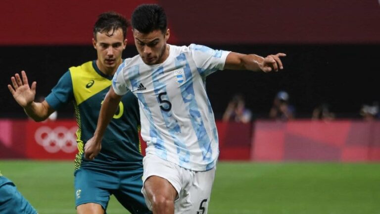 La selección argentina de fútbol va por una victoria crucial frente a Egipto para seguir con chances