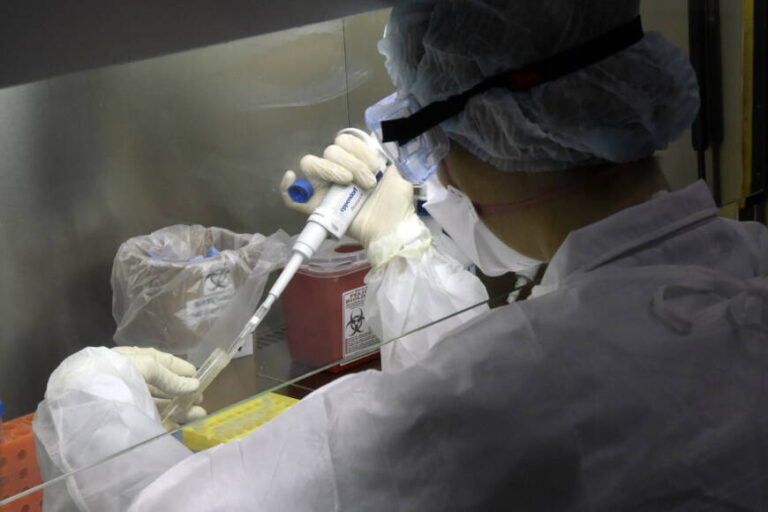 Coronavirus: confirman 17 nuevos casos de contagiados con la variante Delta en el país