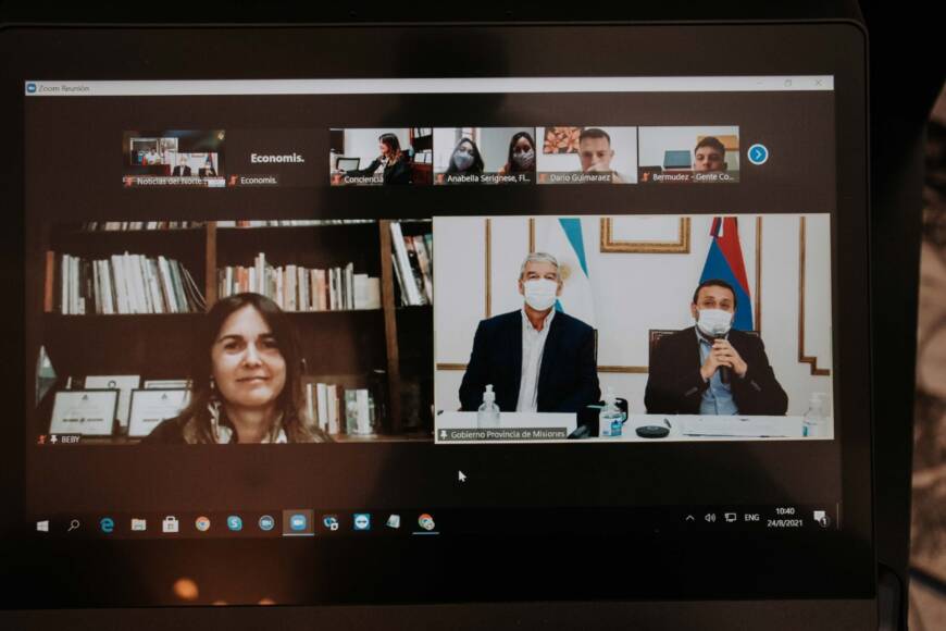 3 firma convenio con Asociacion Conciencia - 3