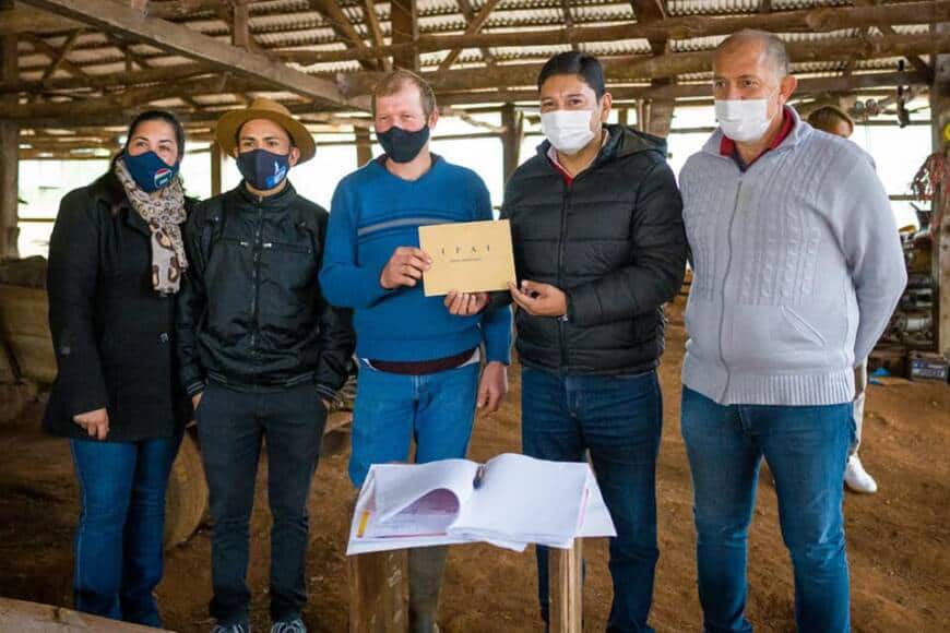 El Soberbio: otorgaron asistencias financieras a emprendedores y productores