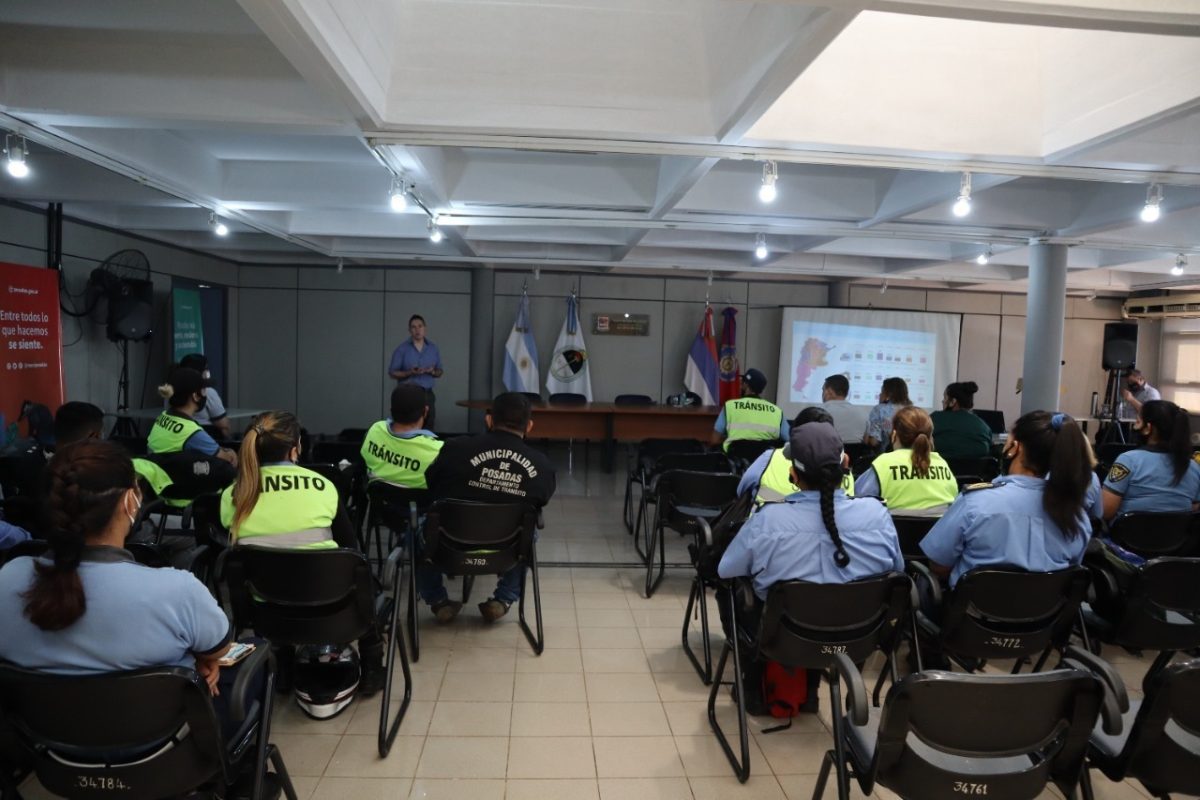 Posadas: inspectores de tránsito se capacitan con integrantes de la Agencia de Seguridad Vial 2 4 - capacitacion 4 - 3