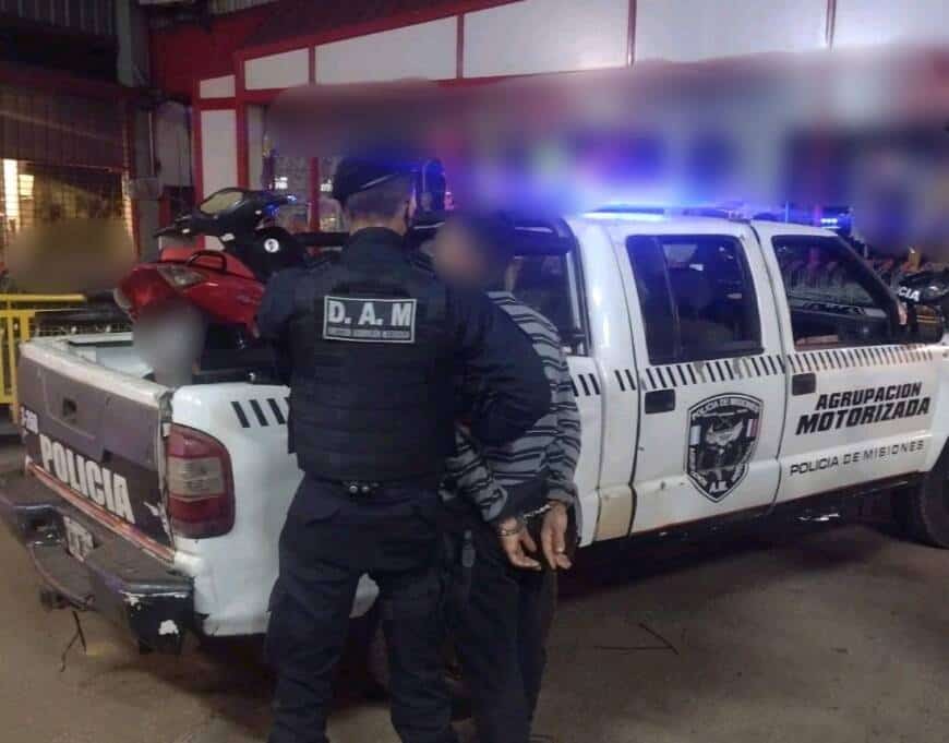 Detuvieron a un hombre en Posadas por intentar sustraer una motocicleta